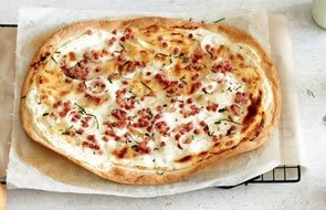 Zwiebel- und Flammkuchen